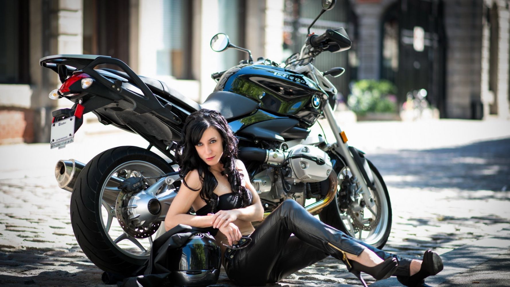 European women on bikes in Lodz