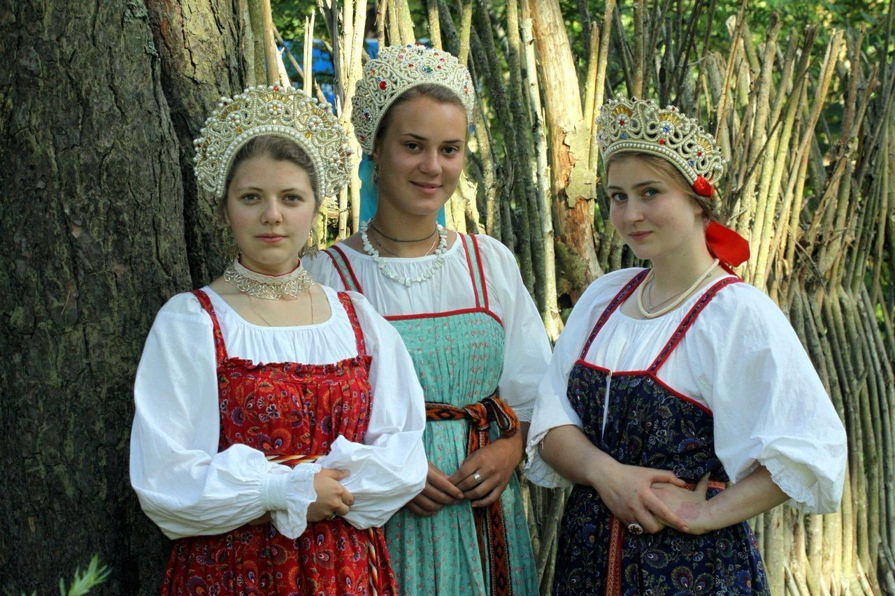 Sexy model Girls in Slavic costumes in Lodz